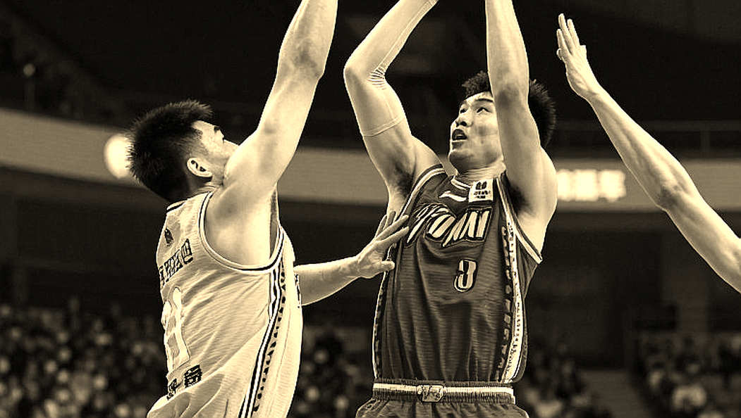 Xavi Pascual và căn bệnh ra quyết định cuối trận: Wade Baldwin ghi 8 điểm liên tiếp nhưng đội bóng mới vẫn thiếu một cái đầu lạnh