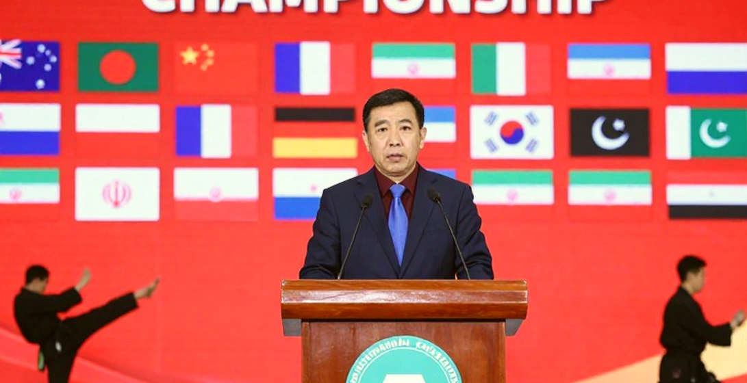 Raoni Barcelos xuất viện sau biến cố sức khỏe tại UFC: 39 tuổi, 28 trận và hiệp năm không thể đứng dậy