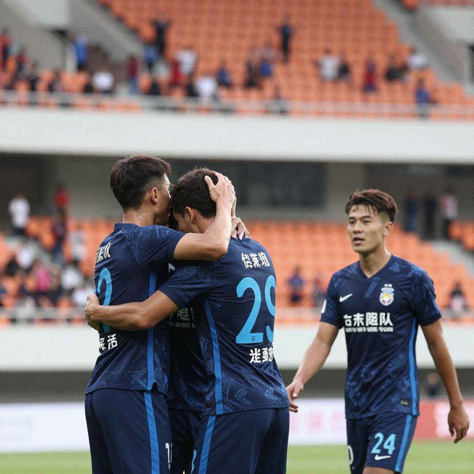 Khoảng trống giữa hai lần chạm bóng đang định đoạt ngôi vương V-League 2026