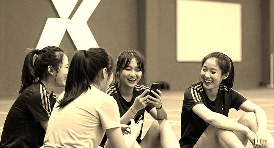 Tiếp sức 4x400m hỗn hợp ASIAD 2026: Việt Nam phá kỷ lục quốc gia, giành huy chương đồng và bài học ở chặng cuối