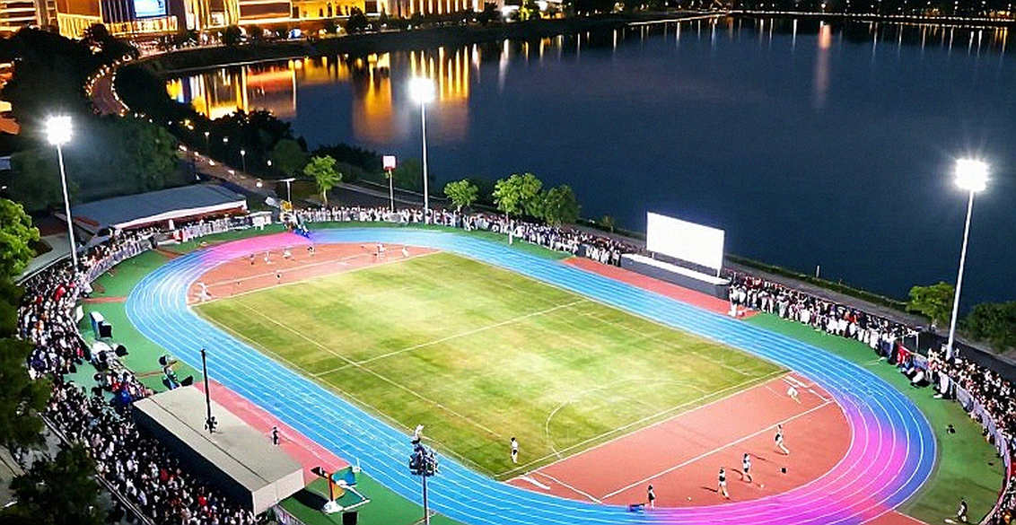Ngetich phá kỷ lục bán marathon women-only bằng đúng một giây: câu chuyện bên trong thành tích 1:05:15