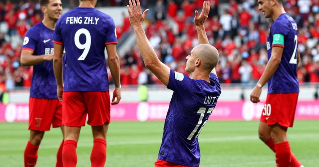 Olivier Giroud xác nhận kế hoạch giải nghệ: mùa giải cuối tại Lille và những gì đội bóng mất đi sau tiếng còi khép lại Olivier Giroud xác nhận kế hoạch giải nghệ: mùa giải cuối tại Lille và những gì đội bóng mất đi sau tiếng còi khép lại