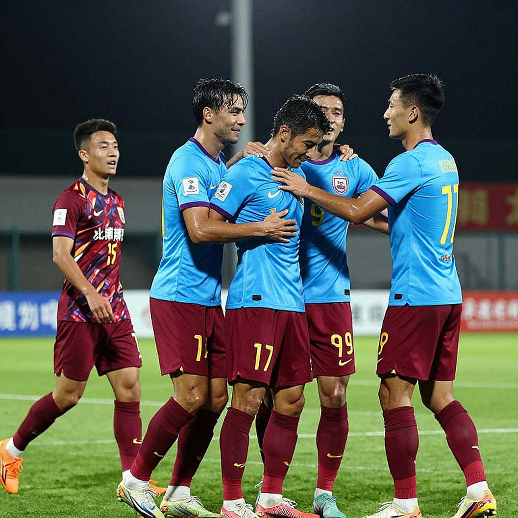 V-League 2026 giữa kỳ chuyển nhượng: Dòng chảy Việt kiều và ký ức của những khán đài V-League 2026 giữa kỳ chuyển nhượng: Dòng chảy Việt kiều và ký ức của những khán đài